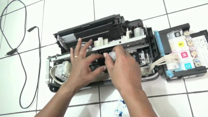 Cara Cleaning Epson L1110