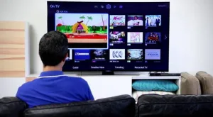 Cara Menghidupkan TV Samsung