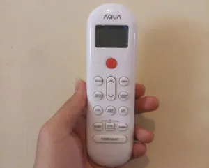 Fungsi Tombol Pada Remote AC Aqua