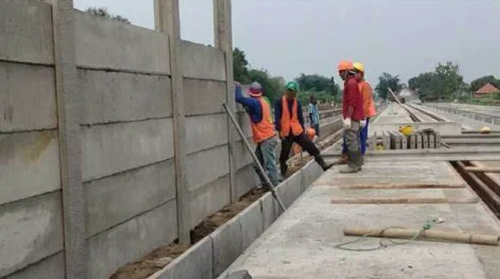 Harga Borongan Pasang Pagar Panel Beton