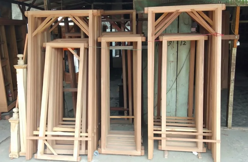 Harga Borongan Membuat Kusen Kayu