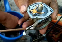 Cara Memperbaiki Karburator Mesin Rumput
